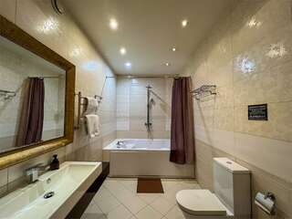 Гостиница Палацио Москва 2-комнатный люкс-7